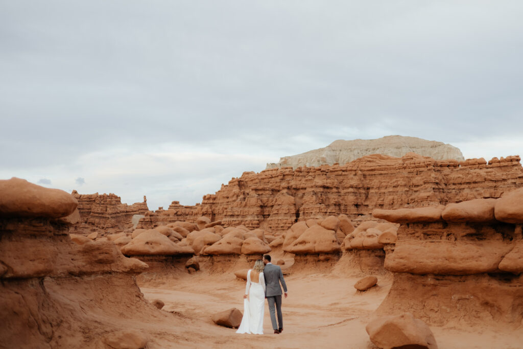 goblin-valley-state-park-moab-elopement